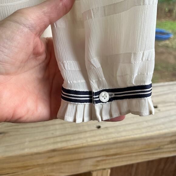 Talbots Women's Ivory Career Blouse Long Sleeve Classic Style Size XS - Picture 5 of 8